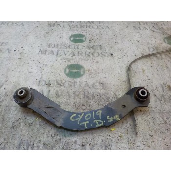 BRAZO SUSPENSION SUPERIOR TRASERO DERECHO 5105271AA 