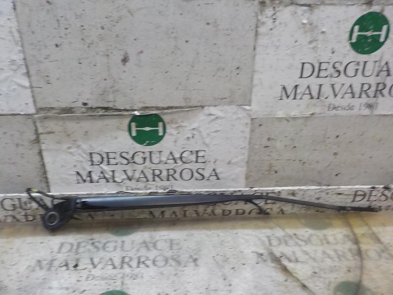 Recambio de brazo limpia delantero derecho para citroën c4 cactus 1.2 12v vti referencia OEM IAM 1611871580  