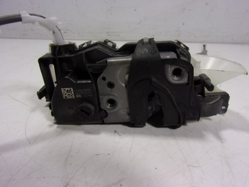 Recambio de cerradura puerta delantera izquierda para citroën c3 1.2 12v vti / puretech referencia OEM IAM 9812398180 123981 