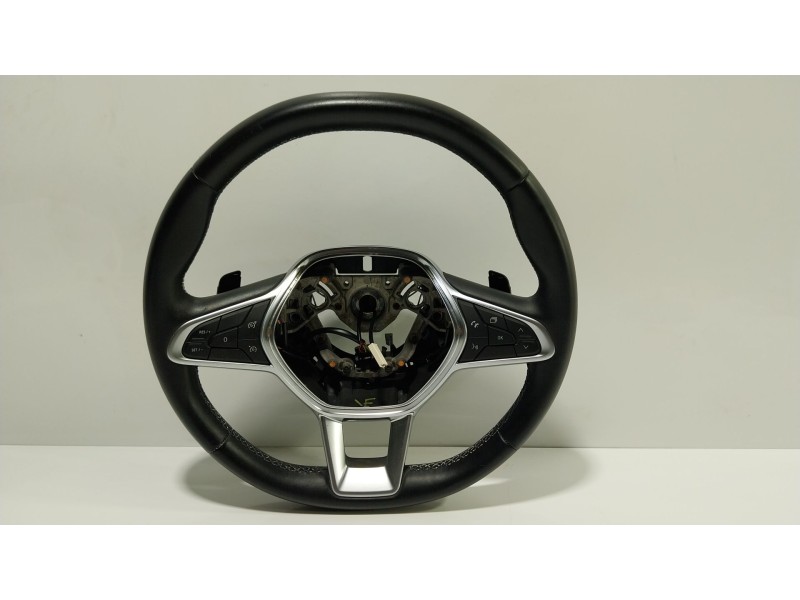 Recambio de volante para renault arkana i (lcm_, ldn_) 1.3 tce 140 (ldn0) referencia OEM IAM  484004727R 