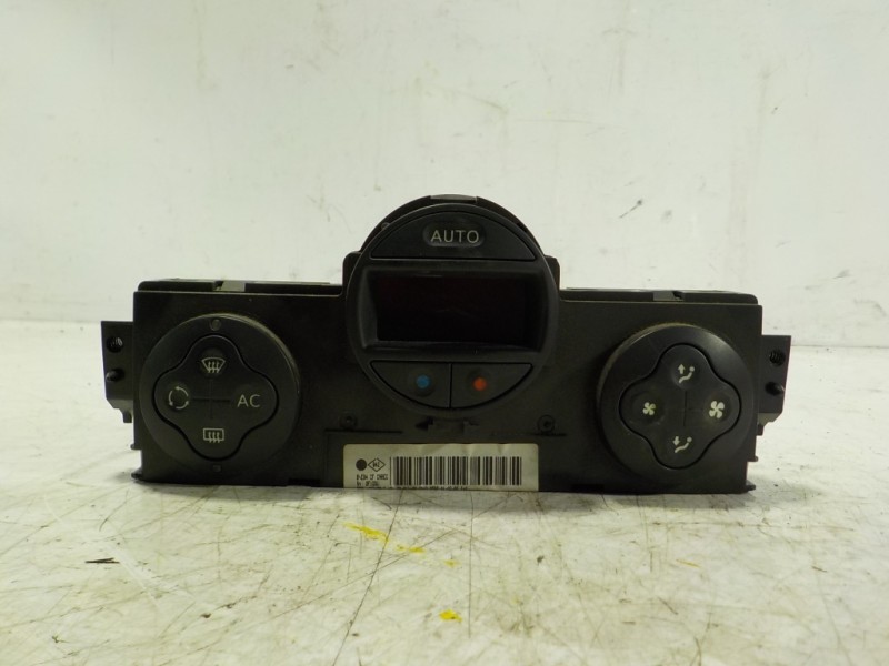 Recambio de mando climatizador para renault megane ii classic berlina 1.9 dci diesel referencia OEM IAM  8200344840 