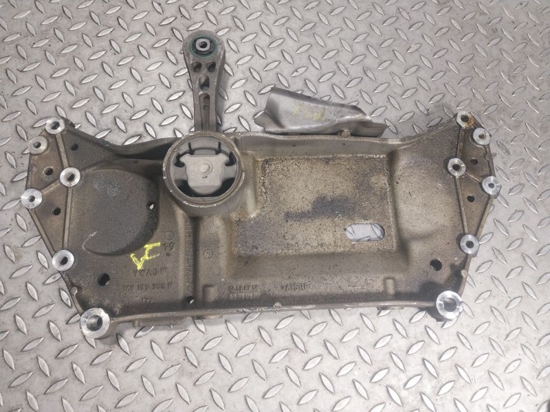 Recambio de puente delantero para volkswagen golf v berlina (1k1) 1.4 16v tsi referencia OEM IAM   