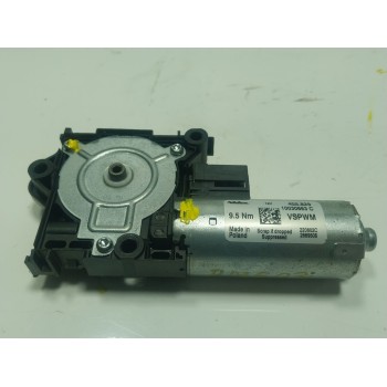 MOTOR TECHO ELECTRICO A1779064902 10030663C 