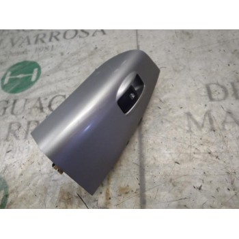 MANDO ELEVALUNAS TRASERO DERECHO 935801F510SS 