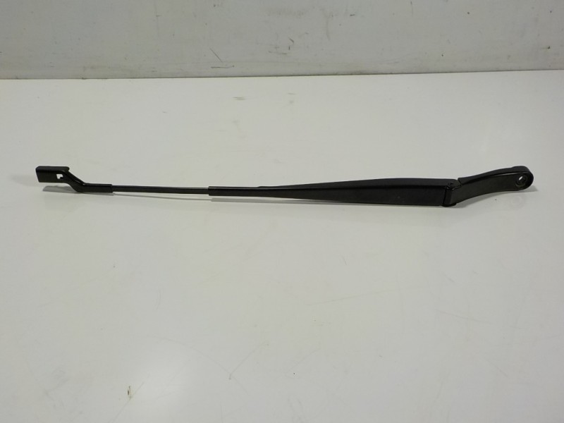 Recambio de brazo limpia delantero izquierdo para audi q4 e-tron aq4e f4bac3 referencia OEM IAM 11B95540903C  