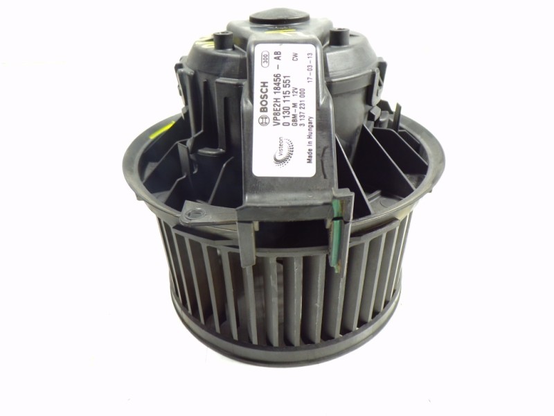 Recambio de motor calefaccion para ford fiesta (ccn) 1.25 16v cat referencia OEM IAM 1790329 VP8E2H18456 
