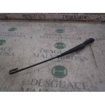 BRAZO LIMPIA DELANTERO DERECHO 