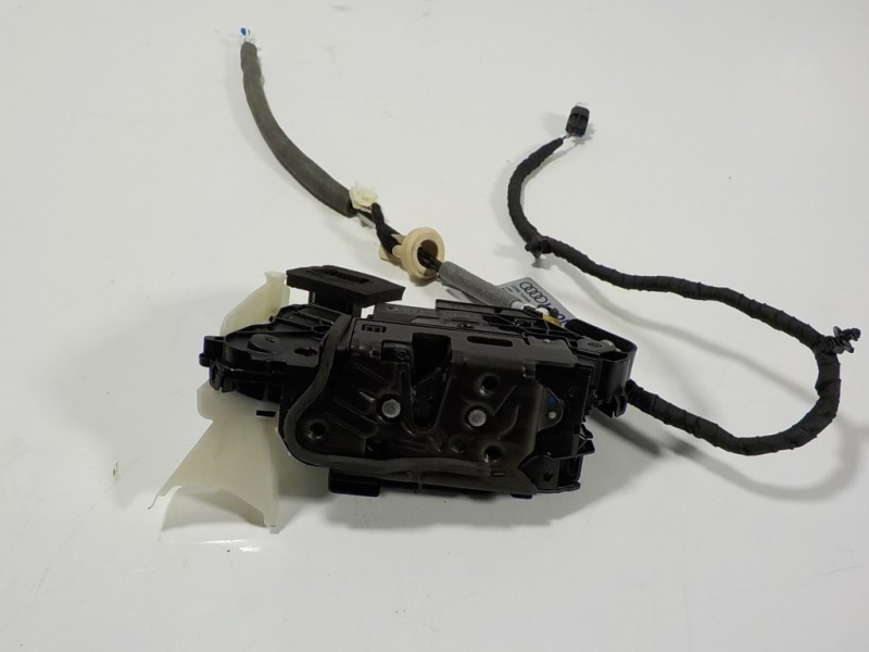 Recambio de cerradura puerta delantera izquierda para audi q4 e-tron aq4e f4bac3 referencia OEM IAM 5TB837015C 5TB837015C 