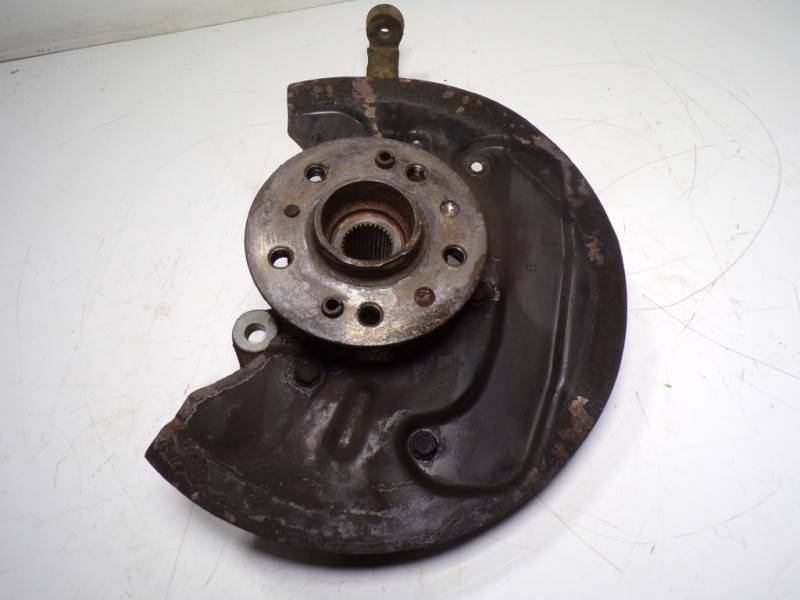 Recambio de mangueta delantera derecha para mercedes-benz clase r (w251) 3.0 cdi cat referencia OEM IAM A2513301420  