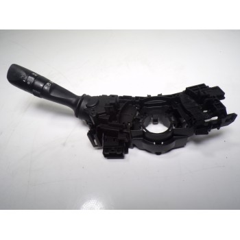 MANDO LUCES 8414002720 0272017F852 