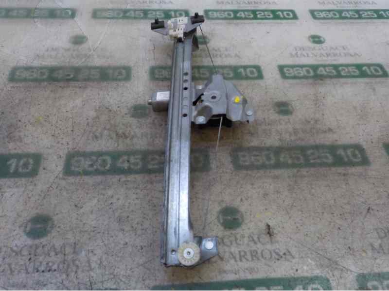 Recambio de elevalunas delantero derecho para dacia dokker 1.5 dci diesel fap cat referencia OEM IAM 807209071R 128001071E 12800