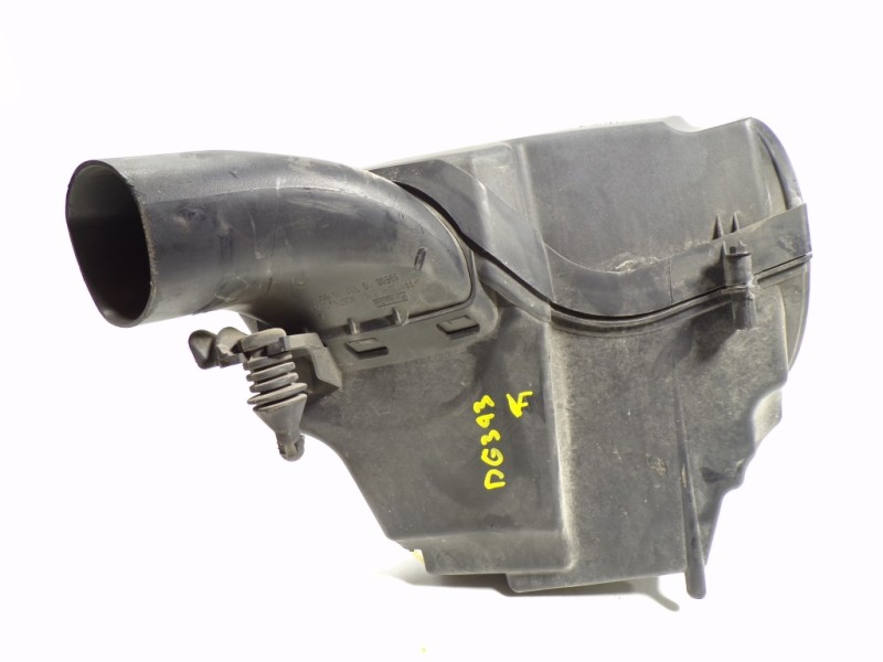 Recambio de filtro aire para ford focus lim. (cb8) 1.6 tdci cat referencia OEM IAM 1862721  