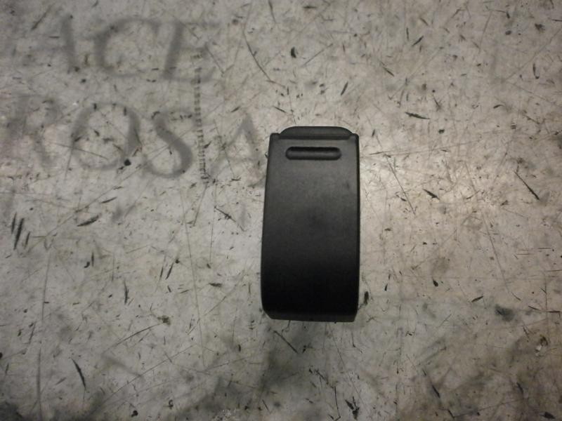 Recambio de mando elevalunas delantero derecho para peugeot 107 urban referencia OEM IAM   