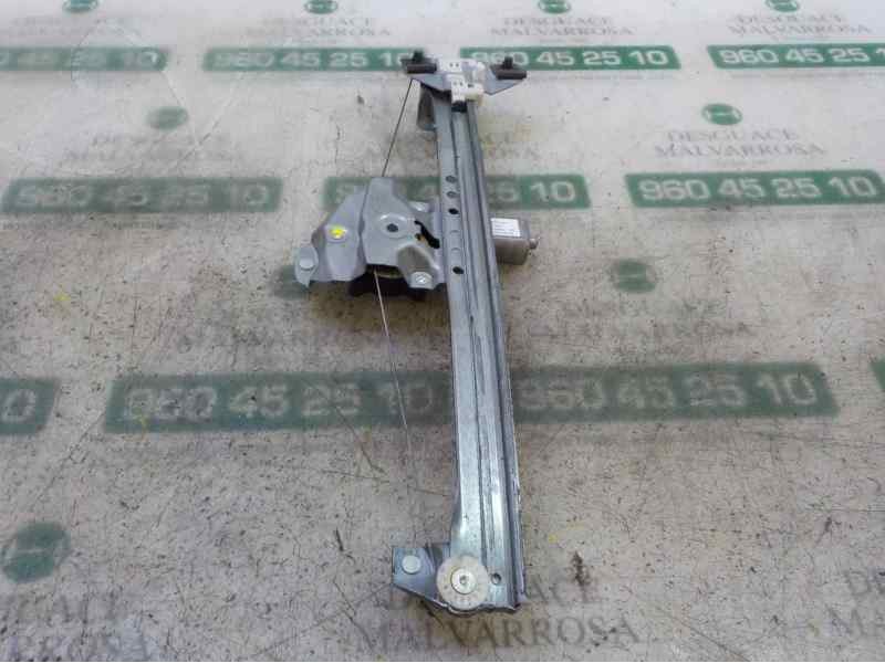 Recambio de elevalunas delantero izquierdo para dacia dokker 1.5 dci diesel fap cat referencia OEM IAM 807213915R 128001072E 128