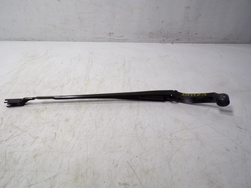 Recambio de brazo limpia delantero izquierdo para lexus nx 300h 2wd referencia OEM IAM 8522178050  