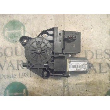 MOTOR ELEVALUNAS DELANTERO DERECHO 807300006R 807300006R 0130822479