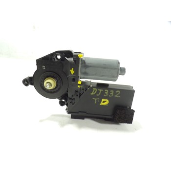 MOTOR ELEVALUNAS TRASERO DERECHO 95562470400 7L0959703C 