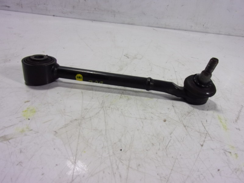 Recambio de brazo suspension inferior trasero izquierdo para lexus nx 300h 2wd referencia OEM IAM 4871042030  