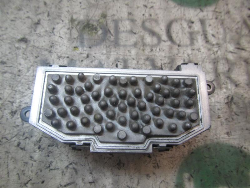 Recambio de resistencia calefaccion para volkswagen scirocco (137) 2.0 tdi (103kw) bluemotion referencia OEM IAM  3C0907521F F01