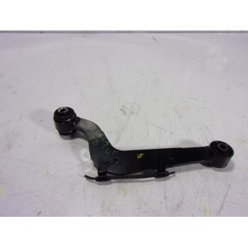 BRAZO SUSPENSION SUPERIOR TRASERO DERECHO 4877042040 