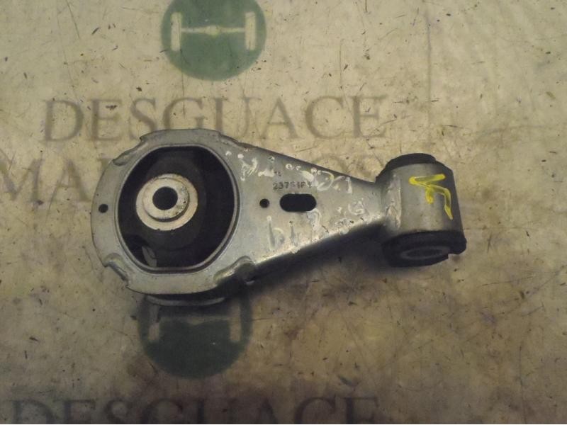 Recambio de soporte motor trasero para renault megane iii coupe gt referencia OEM IAM 113560012R  