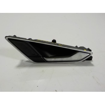 MANETA INTERIOR DELANTERA DERECHA 81A837020C4PK 81A837020C 000036213857