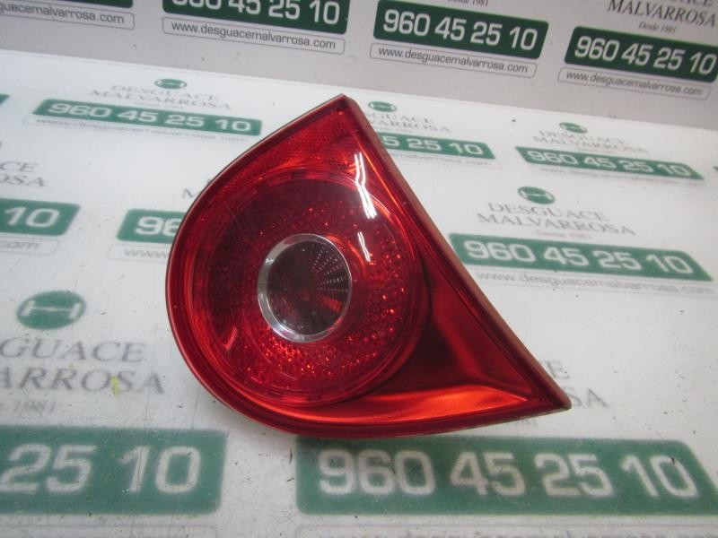 Recambio de piloto trasero izquierdo interior para volkswagen golf v berlina (1k1) highline referencia OEM IAM 1K6945093E  