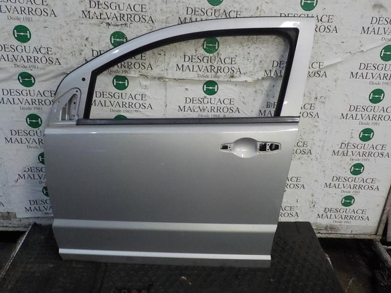 Recambio de puerta delantera izquierda para dodge caliber crd cat referencia OEM IAM 5074155AD  