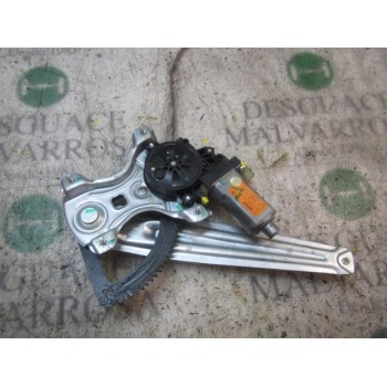 ELEVALUNAS TRASERO DERECHO 83404B9010 