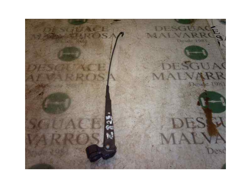 Recambio de brazo limpia delantero izquierdo para ford fiesta berl./courier 1.1 cat referencia OEM IAM   