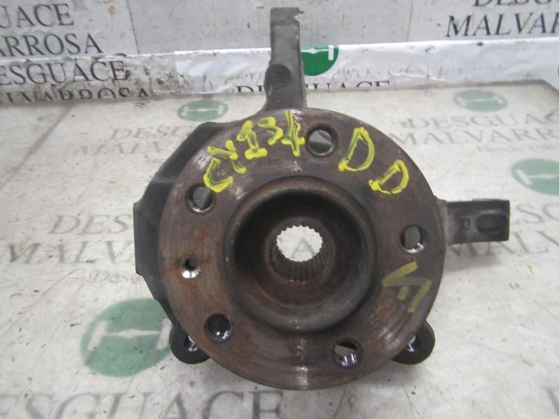 Recambio de mangueta delantera derecha para opel vivaro 1.9 cdti cat (f9q-762) referencia OEM IAM   