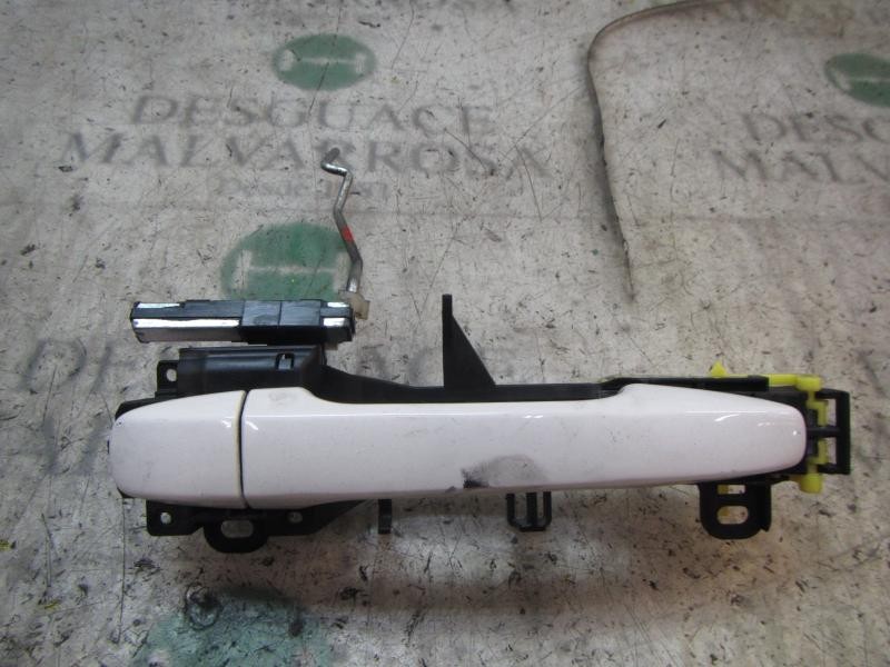 Recambio de maneta exterior delantera derecha para toyota verso 2.0 d-4d cat referencia OEM IAM 6921105918  