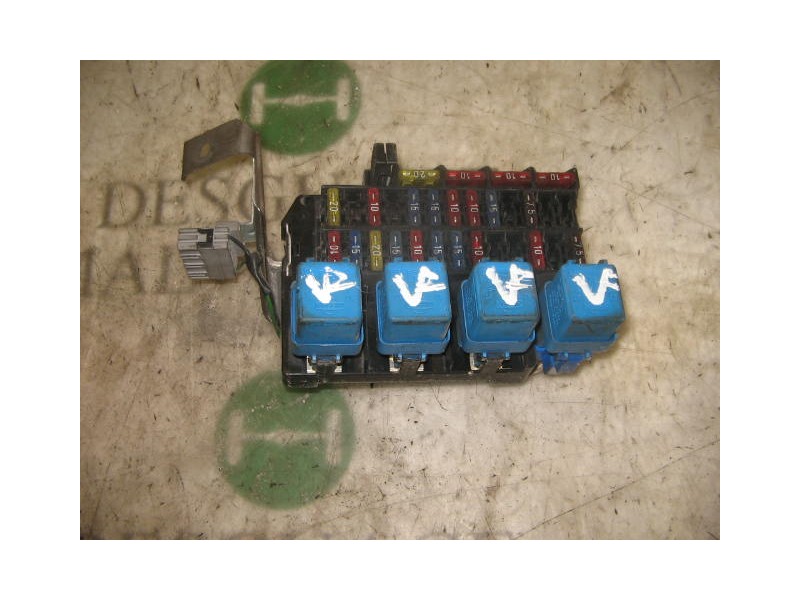 Recambio de caja reles / fusibles para nissan vanette cargo vanette cargo caja cerrada referencia OEM IAM   