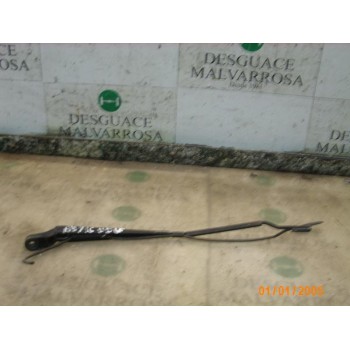 BRAZO LIMPIA DELANTERO DERECHO 