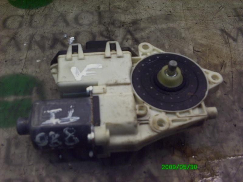 Recambio de motor elevalunas trasero izquierdo para citroën c4 berlina collection referencia OEM IAM   