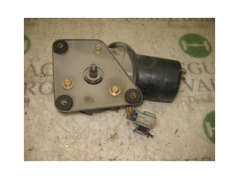 Recambio de motor limpia delantero para nissan vanette cargo vanette cargo caja cerrada referencia OEM IAM   