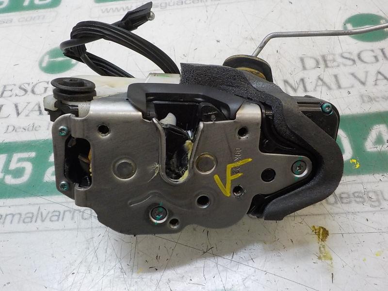 Recambio de cerradura puerta trasera derecha para opel insignia berlina edition referencia OEM IAM 13503808 13503788 