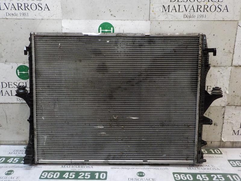 Recambio de radiador agua para volkswagen touareg (7la) tdi v10 referencia OEM IAM 7L6121253E  