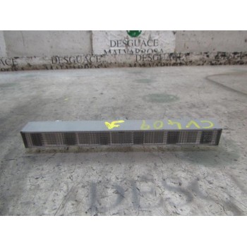 PILOTO TRASERO CENTRAL 8157005100 