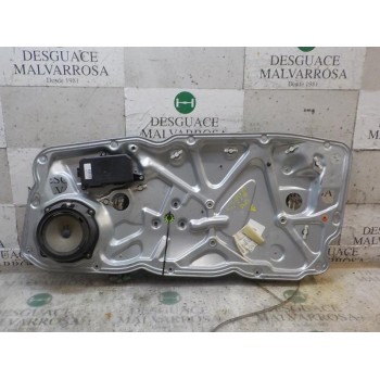 ELEVALUNAS DELANTERO DERECHO 