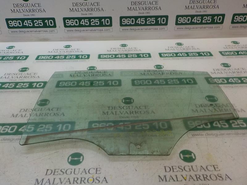 Recambio de cristal puerta trasero izquierdo para opel insignia berlina edition referencia OEM IAM 13311982  