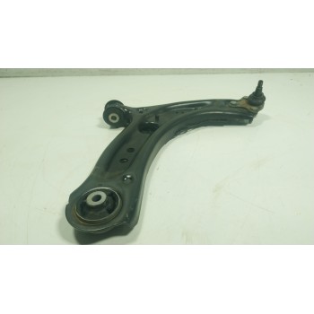 BRAZO SUSPENSION INFERIOR DELANTERO DERECHO 5WA407152A 
