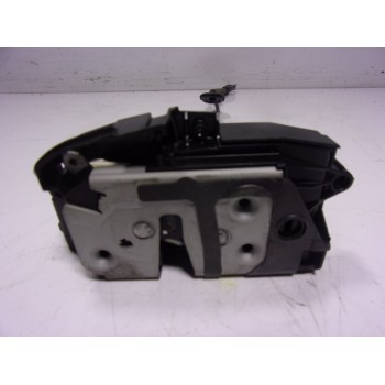 CERRADURA PUERTA TRASERA IZQUIERDA 2333644 GN15A264A27ED 