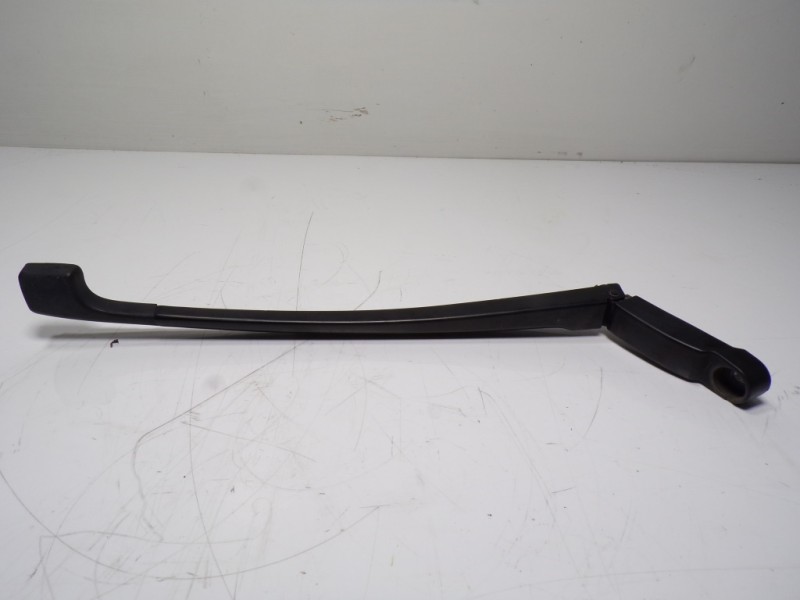 Recambio de brazo limpia delantero izquierdo para volkswagen touareg (7l6) 3.0 v6 tdi dpf referencia OEM IAM 7L6955407C  