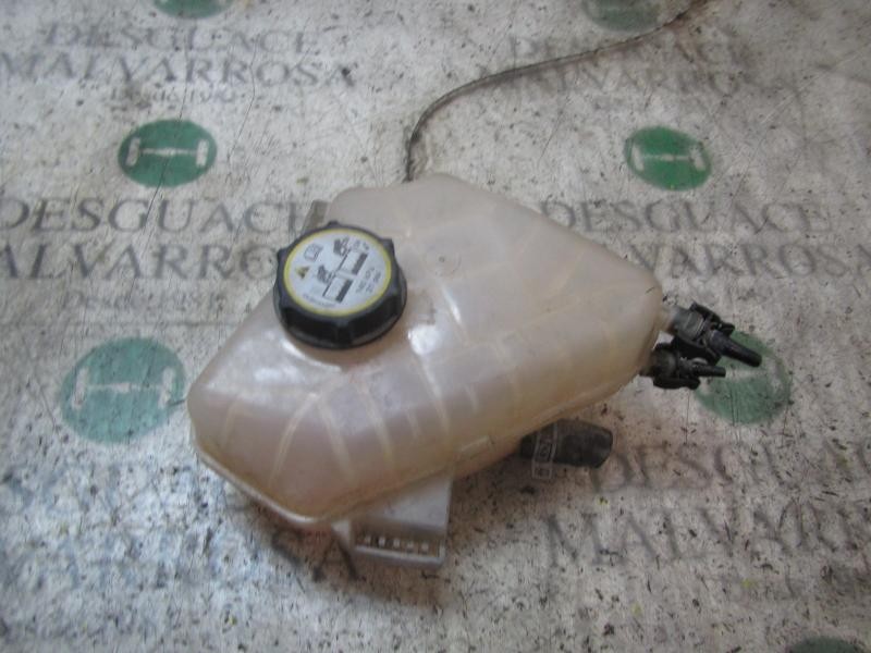 Recambio de deposito expansion para ford fiesta (cb1) titanium referencia OEM IAM 1513111  