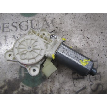 MOTOR ELEVALUNAS DELANTERO DERECHO A2308200942 A2308200942 