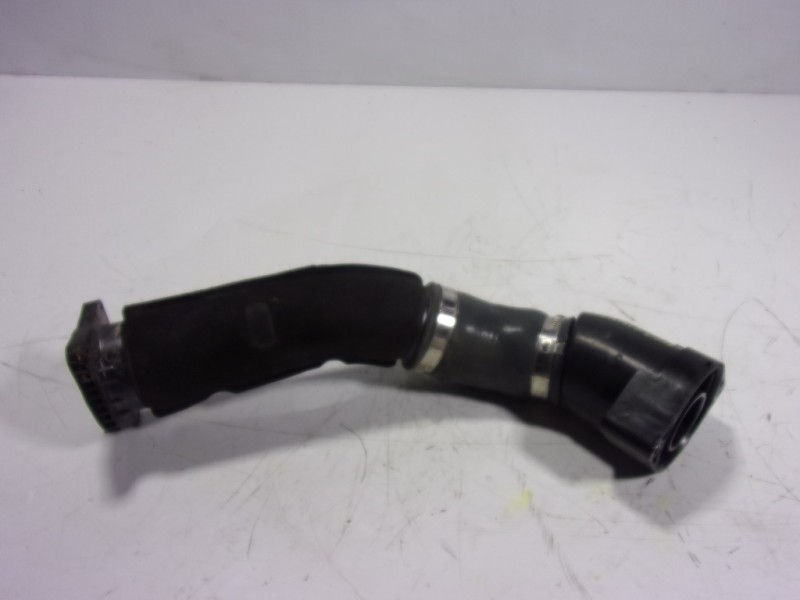 Recambio de tubo intercooler para skoda kodiaq 2.0 tdi referencia OEM IAM 05L145762D  