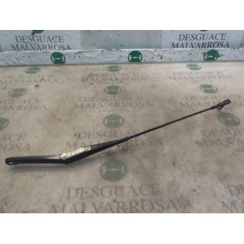 BRAZO LIMPIA DELANTERO DERECHO 