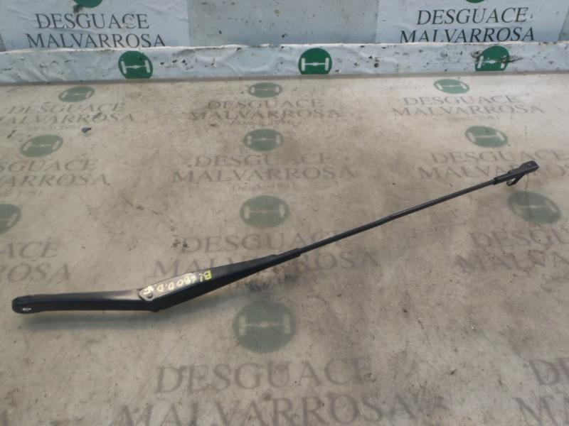 Recambio de brazo limpia delantero derecho para ford focus berlina (cap) sport referencia OEM IAM   