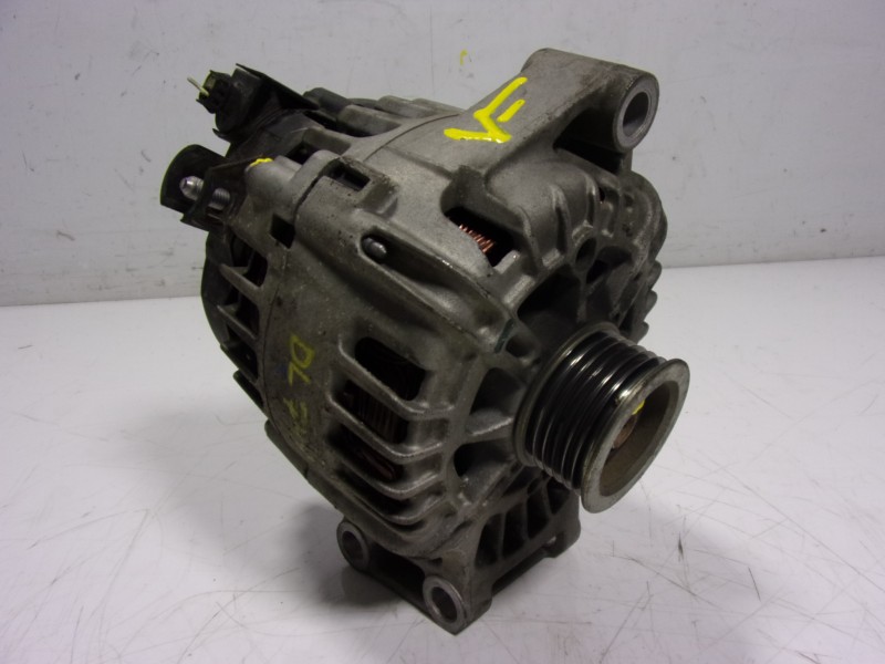 Recambio de alternador para ford ka+ 1.2 ti-vct cat referencia OEM IAM 2119650 CN1510300CB 